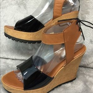 Italian Bruno Ferrini Platform Sandals